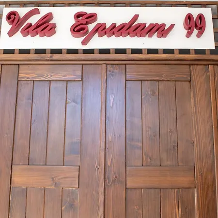 Vila Epidami 99 Kashari